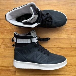 New Balance Rainier Moda 710 High Black - 9.5